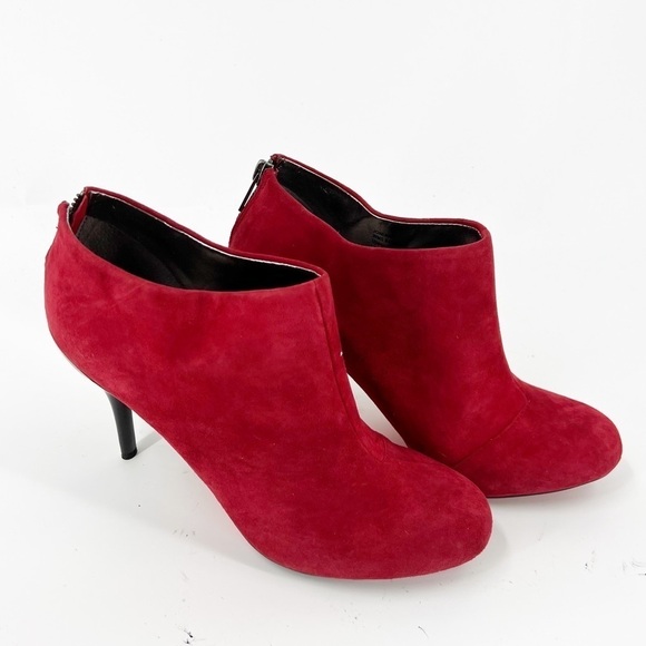 ✅ Kenneth Cole Reaction - Joni Arc LEATHER bootie SIZE 9.5 RED - Picture 1 of 11